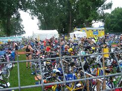 Zürich Ironman 2004 029.jpg (21304 Byte)