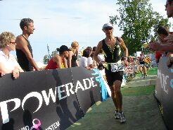 Zürich Ironman 2004 082.jpg (15094 Byte)